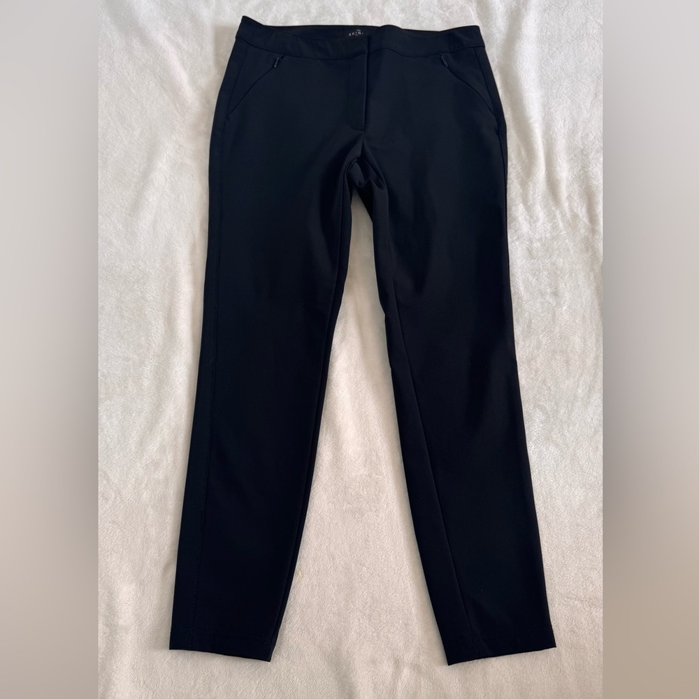 White House Black Market Size 4 Black “The Skinny Ankle” Pants.